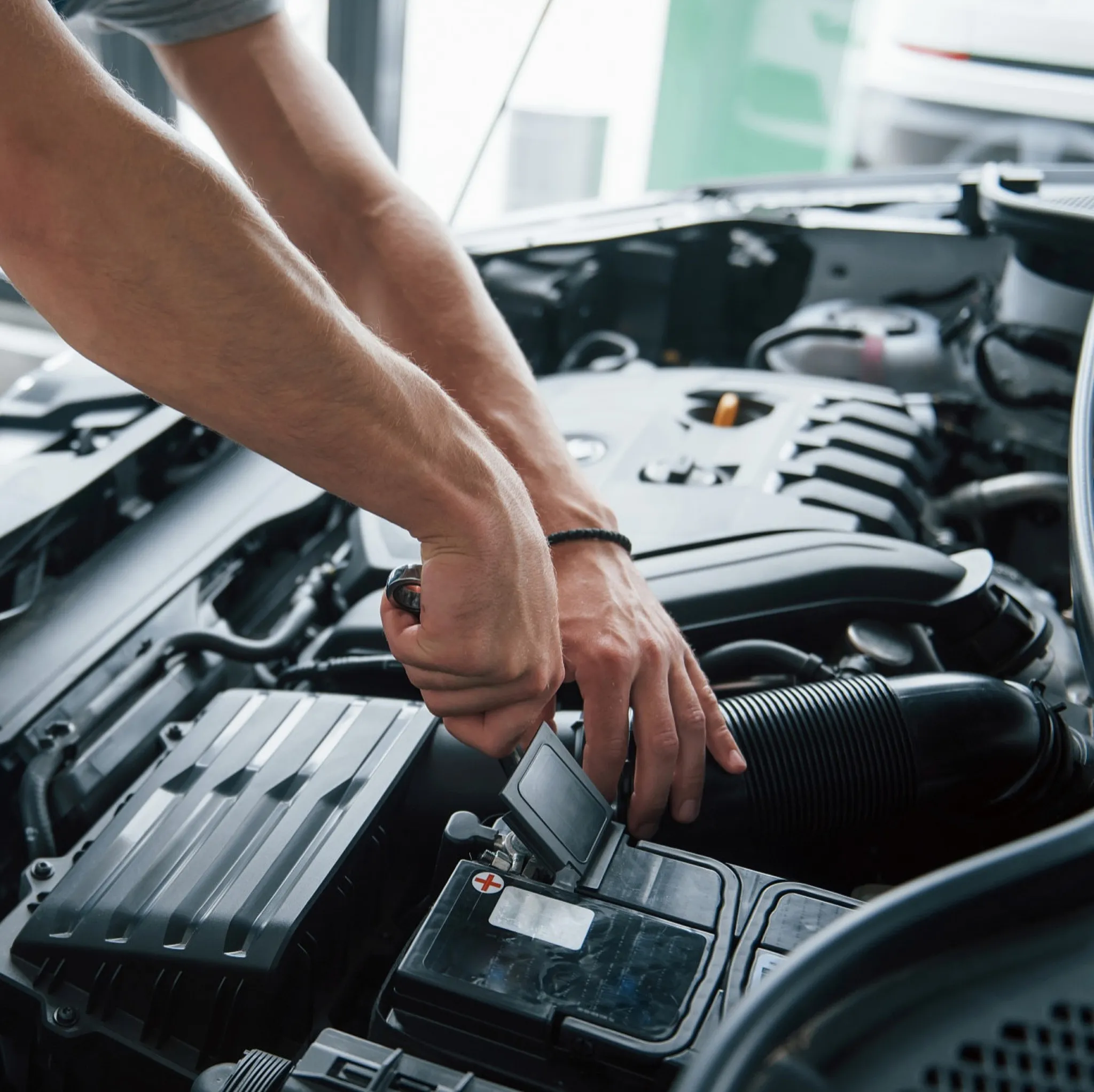 Batteria Auto: Quanto Dura, i Vari Modelli e Come Scegliere Quella Giusta